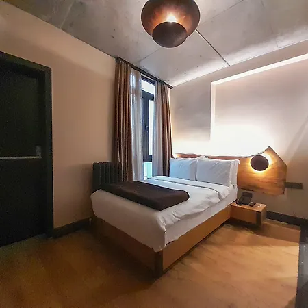 Hotel Taksimbul Design *