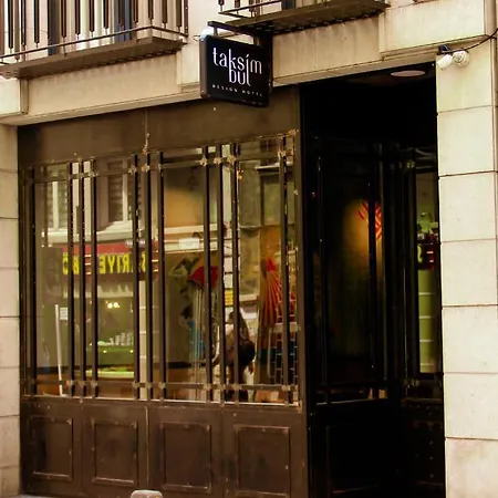 Hotel Taksimbul Design *