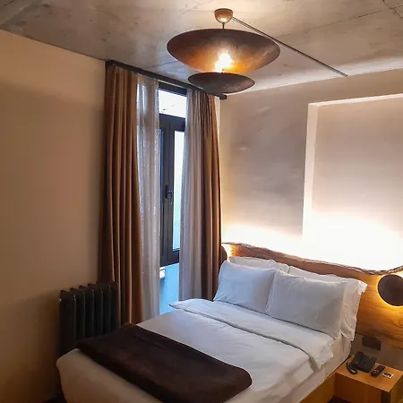 Hotel Taksimbul Design *